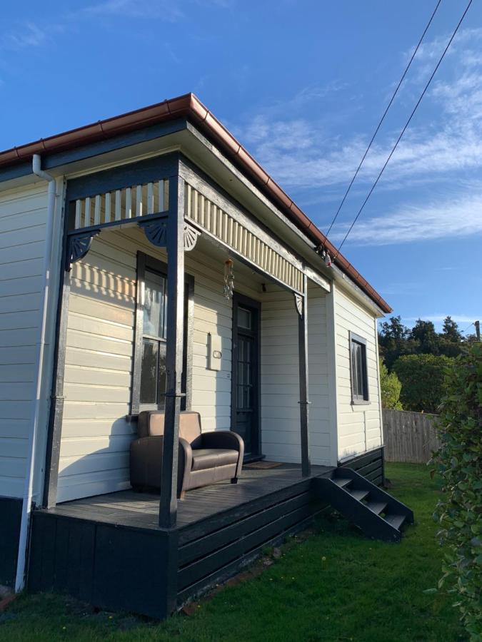 Moore St Cottage โอฮาคูเน ภายนอก รูปภาพ