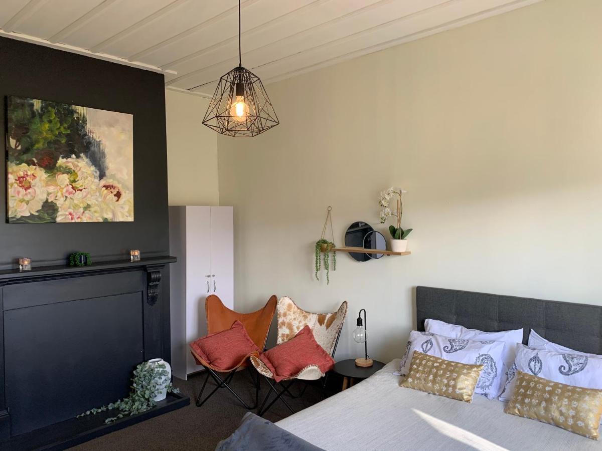 Moore St Cottage โอฮาคูเน ภายนอก รูปภาพ