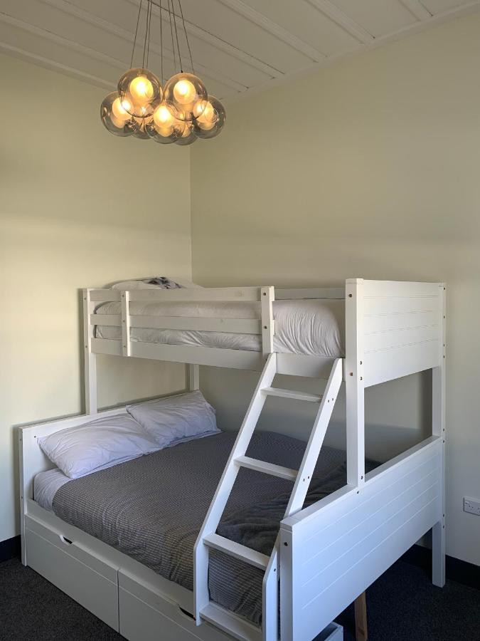 Moore St Cottage โอฮาคูเน ภายนอก รูปภาพ